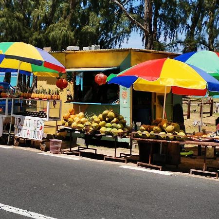 Rayon Vert Bleuphorie Beach Apartment Flic-en-Flacq المظهر الخارجي الصورة