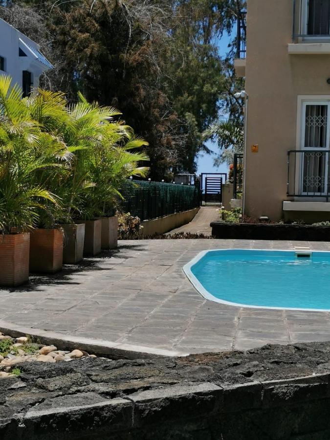 Rayon Vert Bleuphorie Beach Apartment Flic-en-Flacq المظهر الخارجي الصورة