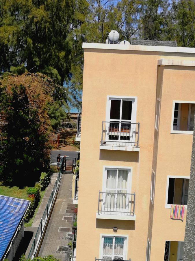 Rayon Vert Bleuphorie Beach Apartment Flic-en-Flacq المظهر الخارجي الصورة